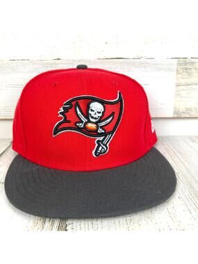 New Era 59Fifty Tampa Bay Buccaneers Fitted Hat 7 1/8 Red NFL Football Cap NEW